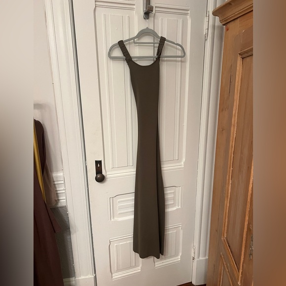Zara Dresses & Skirts - Olive green knit backless Zara dress NWT